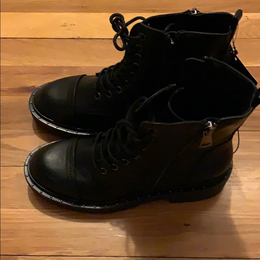 Nwt Combat Boot